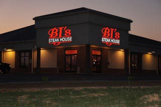 BJs Steakhouse Building